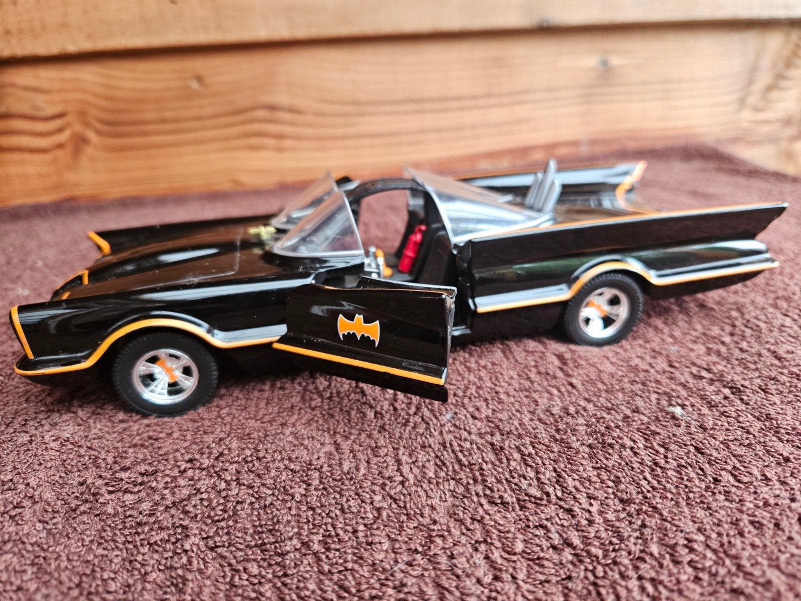 Old Skool Batmobiel - Metalen modelauto (22x5x8,5 cm), Ophalen, Zo goed als nieuw, Auto