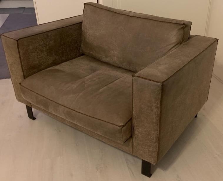 Love seat/extra brede fauteuil. Taupe., Tweepersoons, 75 tot 100 cm, Ophalen of Verzenden, Zo goed als nieuw