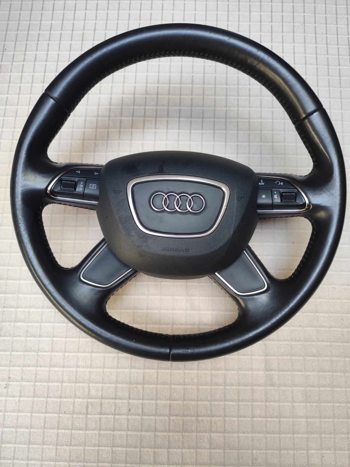 stuur Audi a3 a4 a5 met airbag 
bediening b, Auto-onderdelen, Verzenden, Gebruikt, Audi