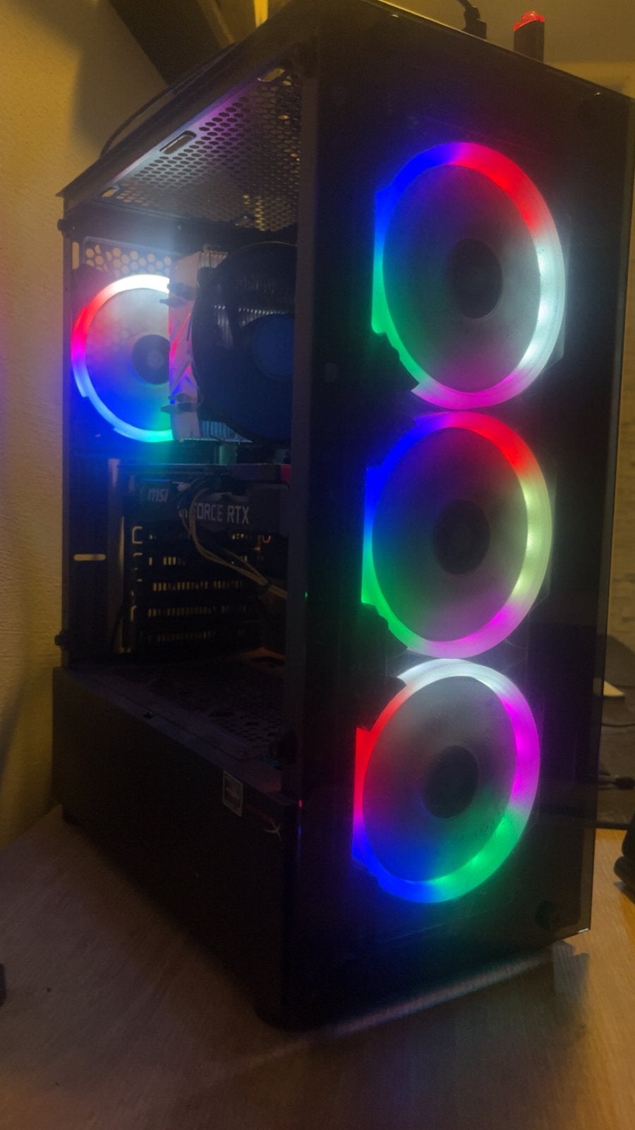 Krachtige gaming computer, Computers en Software, Desktop Pc's, Ophalen, Zo goed als nieuw, Gaming