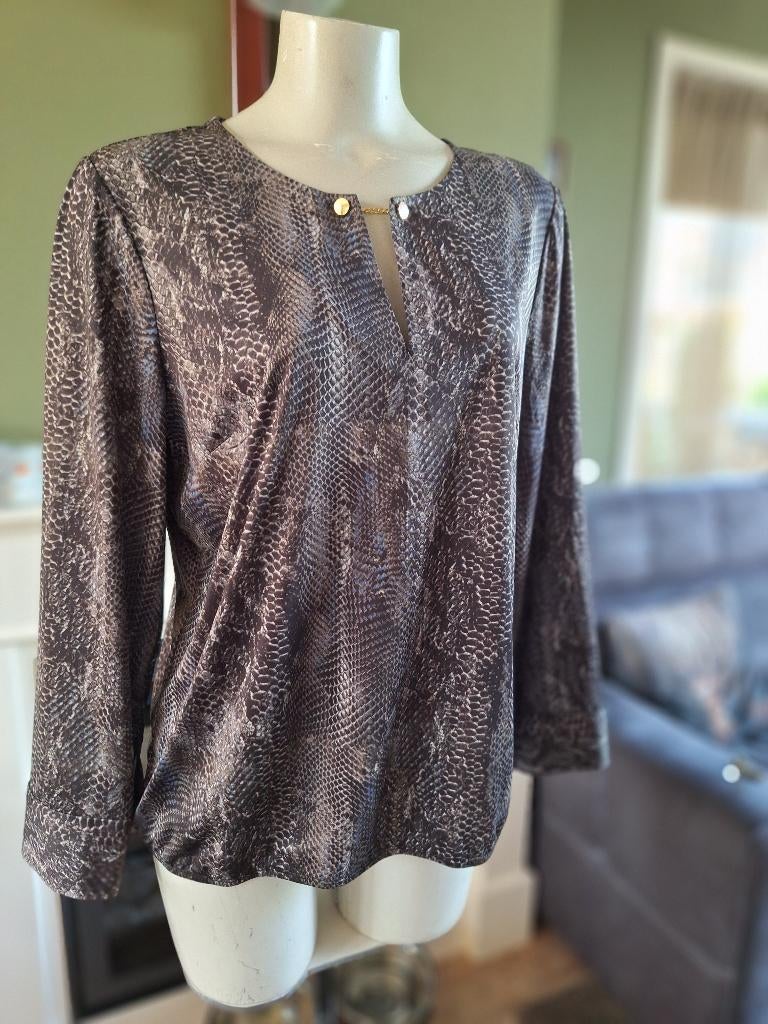 K-Design slangen print top lange mouw L grijs beige zwart, K-design, Overige kleuren, Maat 42/44 (L), Ophalen of Verzenden