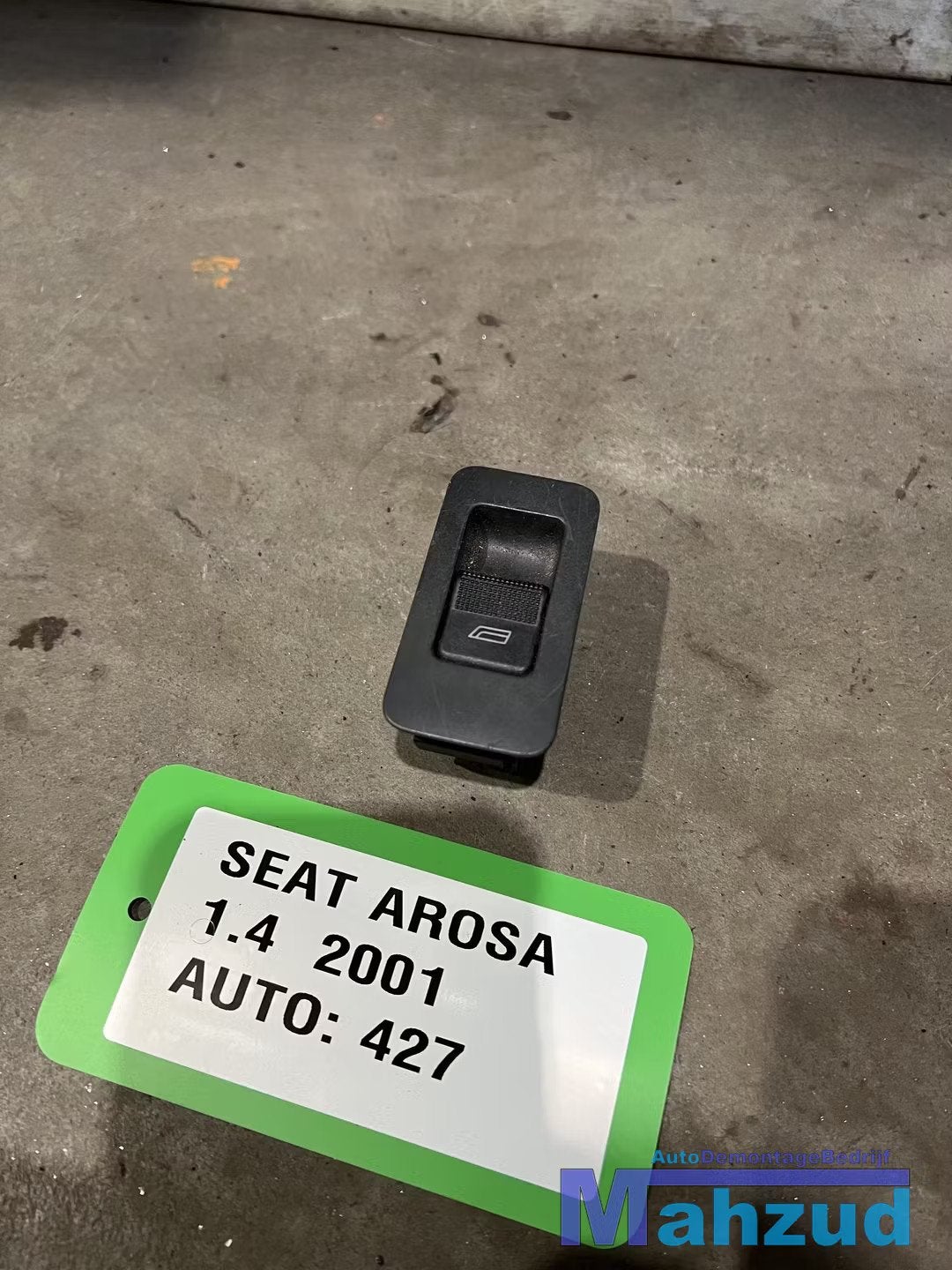 SEAT AROSA VW LUPO Rechts raam schakelaar 1997-2004, Auto-onderdelen, Gebruikt, Autovia A-2, Km 585 585
08760  Martorell, ES, Ophalen of Verzenden