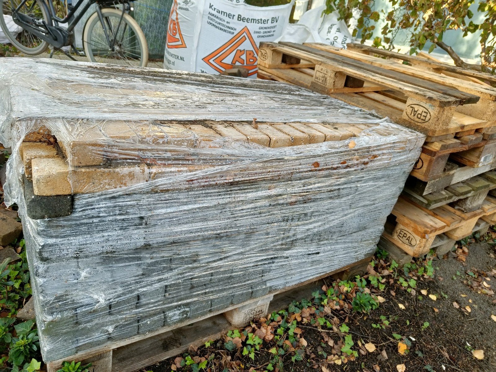 Betonklinkers grijs en geel, Ophalen, Gebruikt, Beton, Klinkers