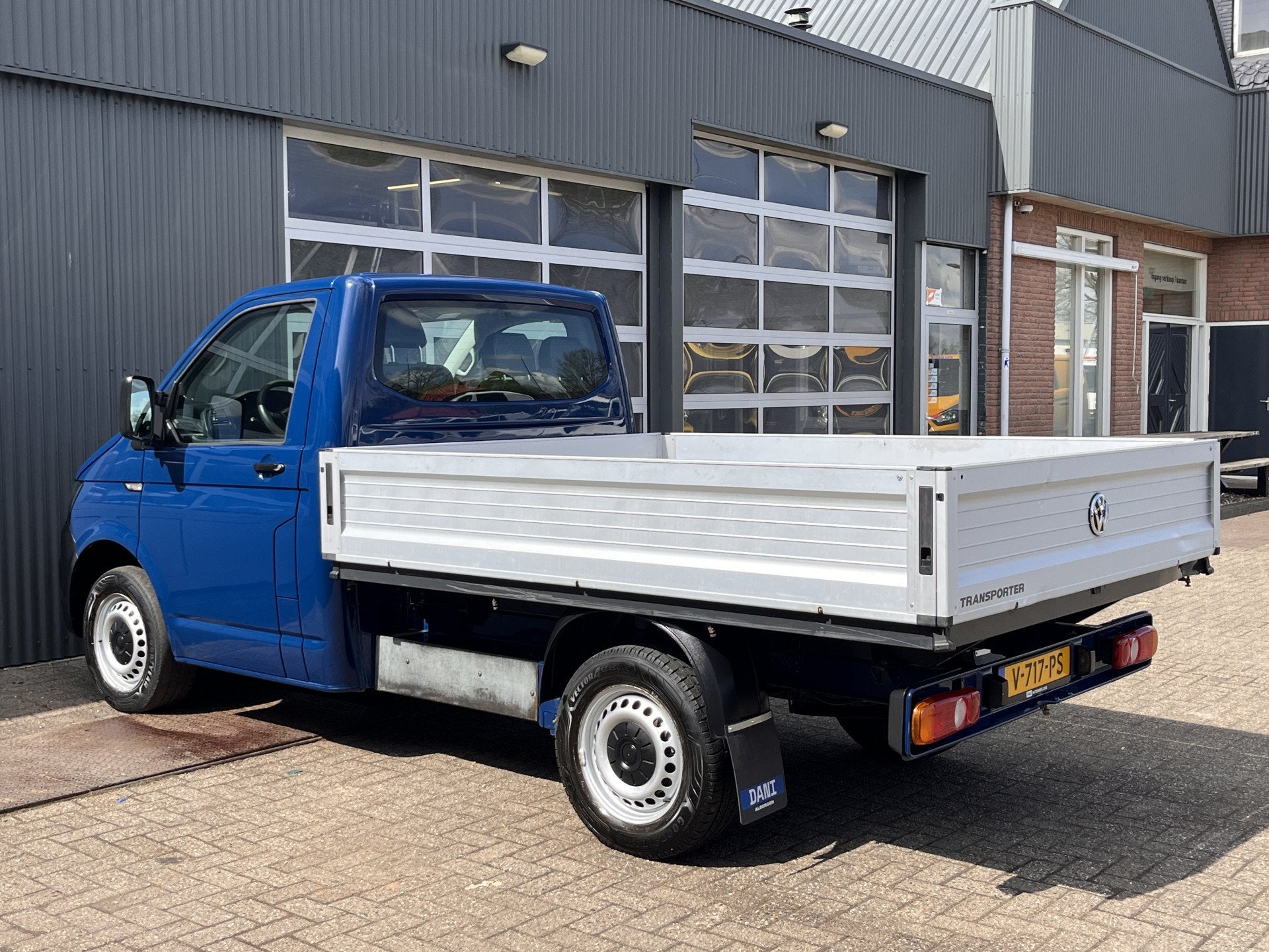 Volkswagen Transporter 2.0 TDI Euro 6 Pick up open laadbak P, Auto's, Voorwielaandrijving, Gebruikt, 4 cilinders, Bedrijf
