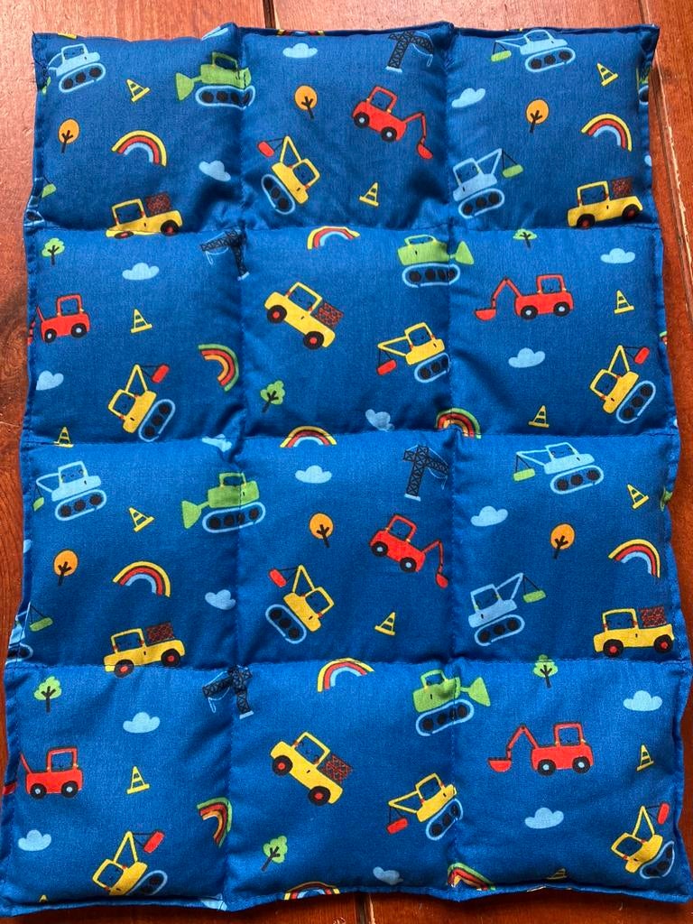 Verkoelend kussen of warmtekussen.Kobalt blauw graafmachines, Ophalen, Nieuw, Kussen, Jongetje of Meisje
