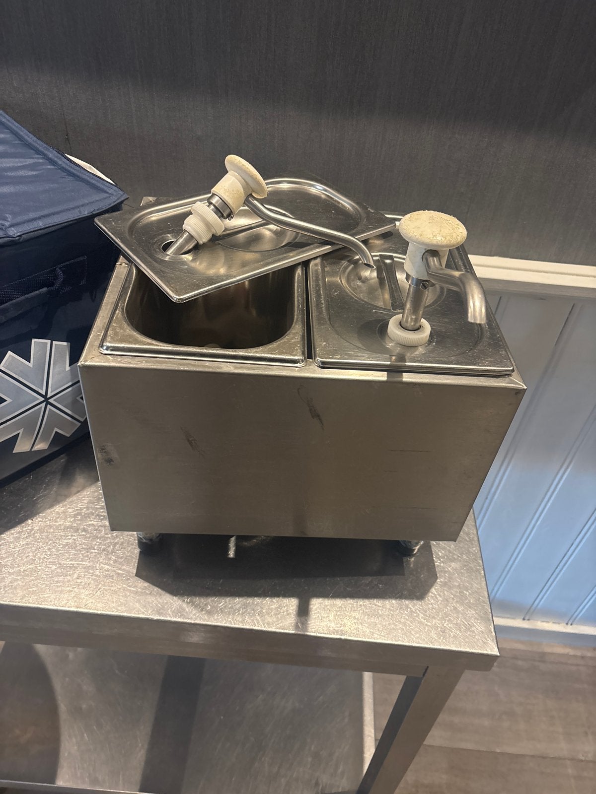 Dubbele Saus Dispenser met Pompen - RVS, Ophalen of Verzenden, Gebruikt