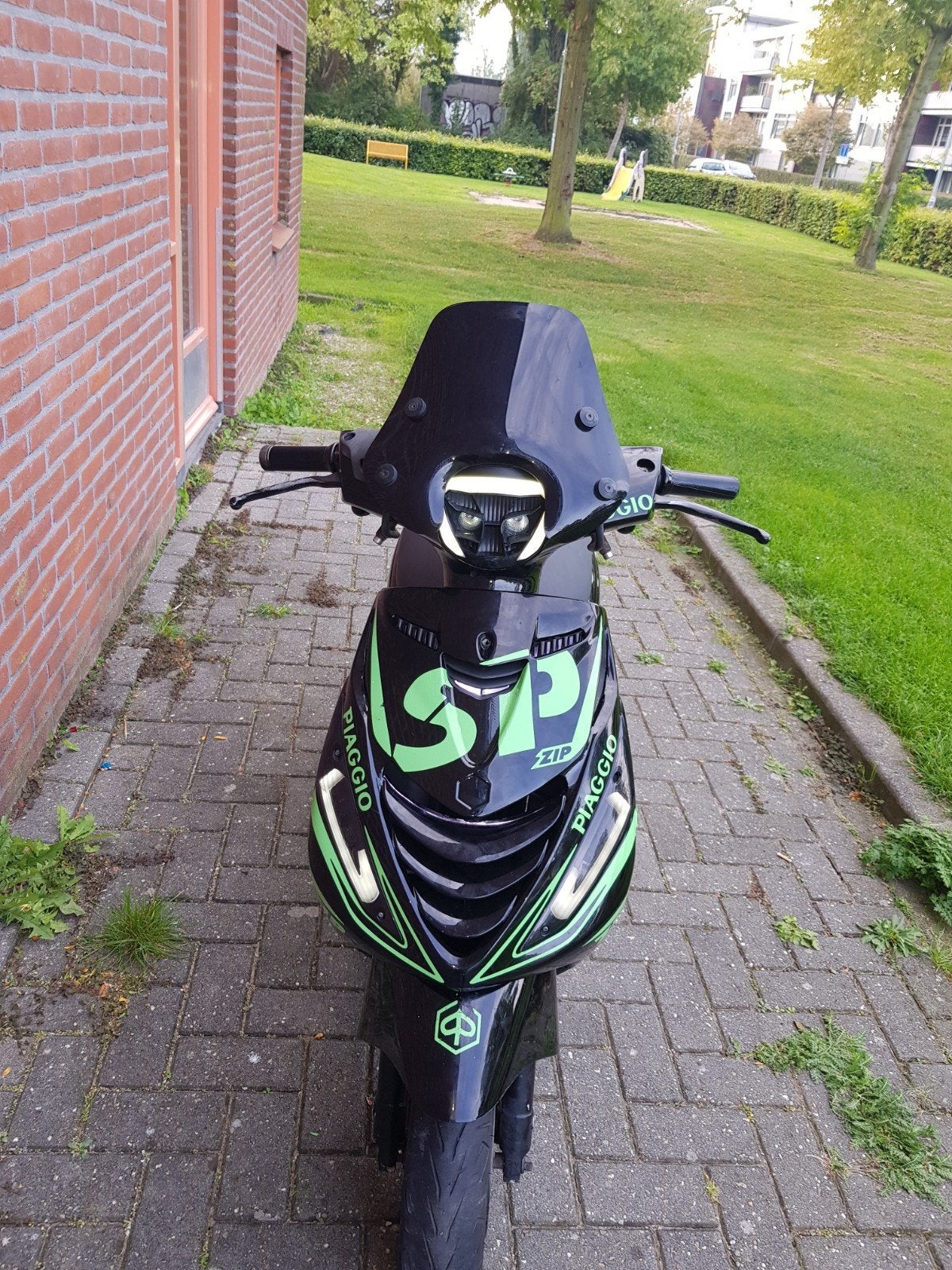 super nette piaggio zip 4t snor 2010, Ophalen, Zip, Zo goed als nieuw, Benzine
