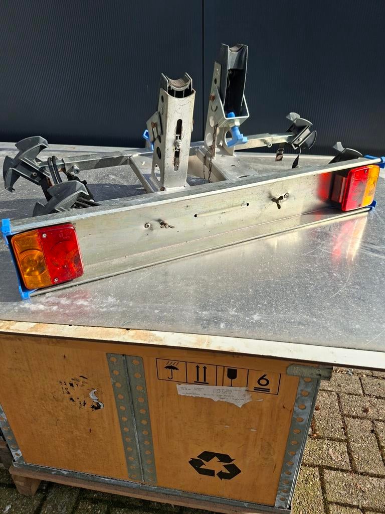 Fietsen drager, Fietsen en Brommers, Fietsaccessoires | Aanhangers en Karren, Ophalen, Zo goed als nieuw, Aanhangfiets, 80 kg of meer