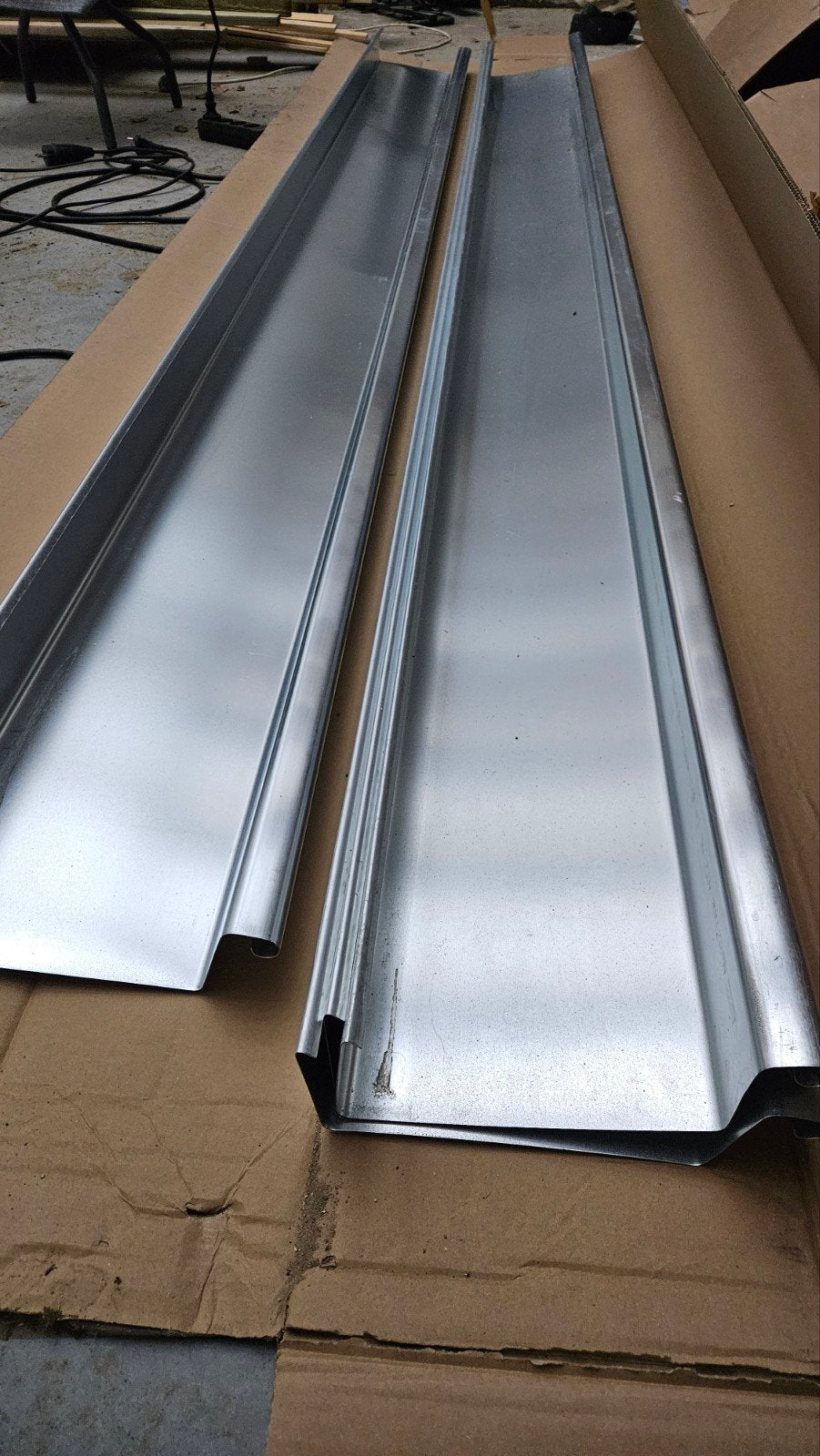 4x nieuwe zinken dakgoot B44 lengte 3m, Ophalen, Nieuw, Overige metalen