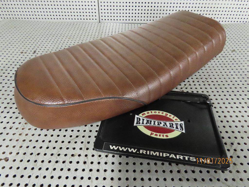 Caféracer zit / seat Z.G.A.N. / sier stitch / Buddyseat, MCU, Ophalen of Verzenden, Zo goed als nieuw