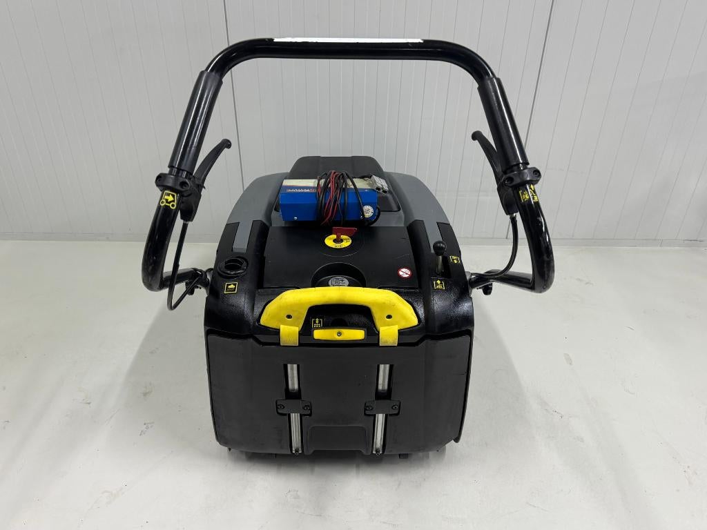 KARCHER VEEGMACHINE ZUIGMACHINE KM 75/40 W Bp Pack, Ophalen of Verzenden, Gebruikt, Kärcher