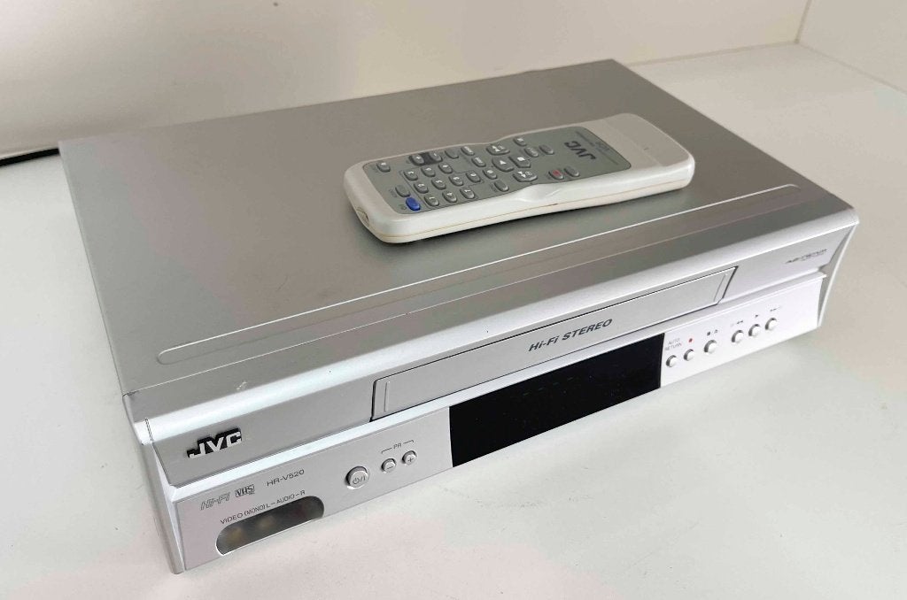 JVC HR-V520SE Hi-Fi Stereo videorecorder + Afstandbediening, Jvc, N, Ophalen of Verzenden, VHS-speler of -recorder