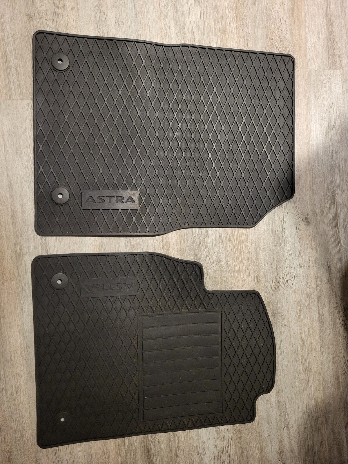 Opel Astra rubberen automatten voor voorstoelen, Ophalen of Verzenden, Gebruikt