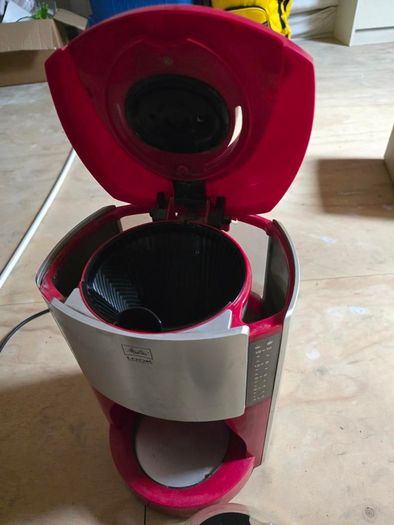 Melitta Look Koffiezetapparaat Rood - Gebruikt, Gebruikt, 10 kopjes of meer, Koffiemachine, Gemalen koffie