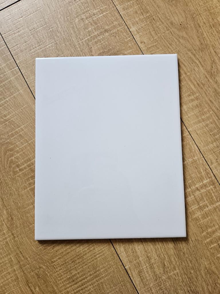 8 witte tegels 20x25 cm, Ophalen, Nieuw