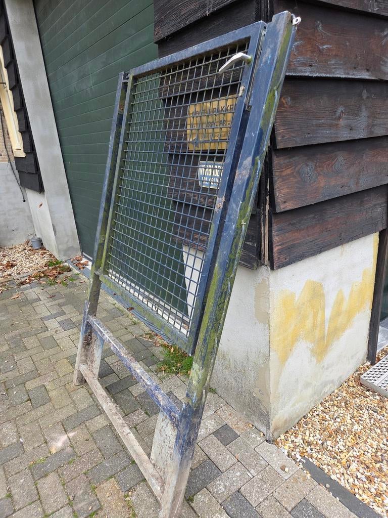 Tuinhek met grondstabilisator - 1.20m hoog, 1.05m doorloop, Ophalen of Verzenden