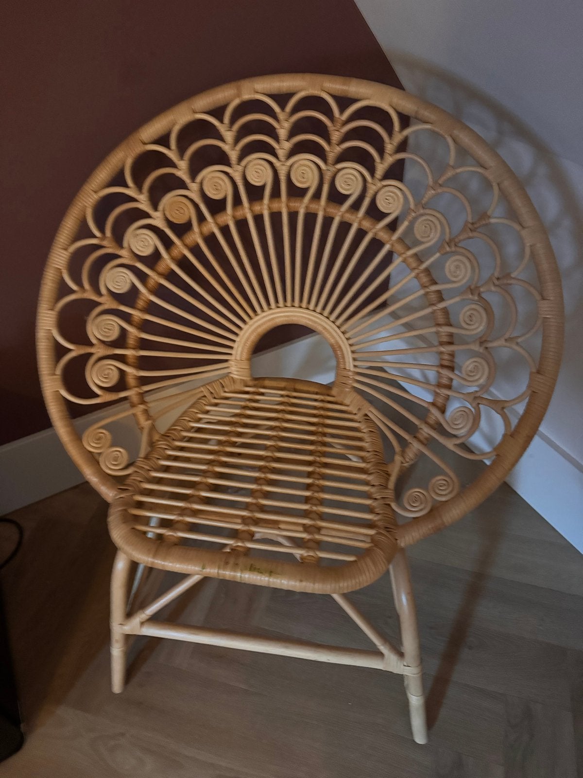 Rotan pauwenstoel - Vintage design, Overige kleuren, Riet of Rotan, Ophalen of Verzenden, Zo goed als nieuw