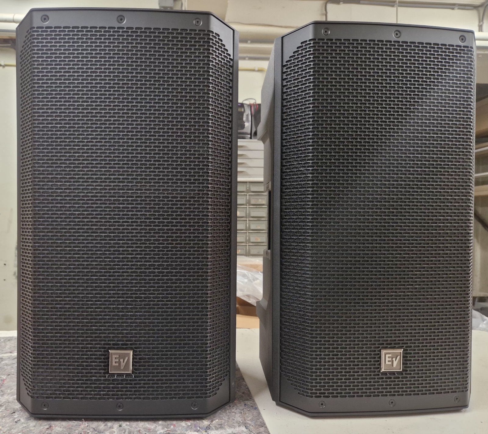 NIEUW 2x Electro Voice ELX 220-12 Passieve Luidspreker, Speakerset, Nieuw, Ophalen, 150 watt of meer