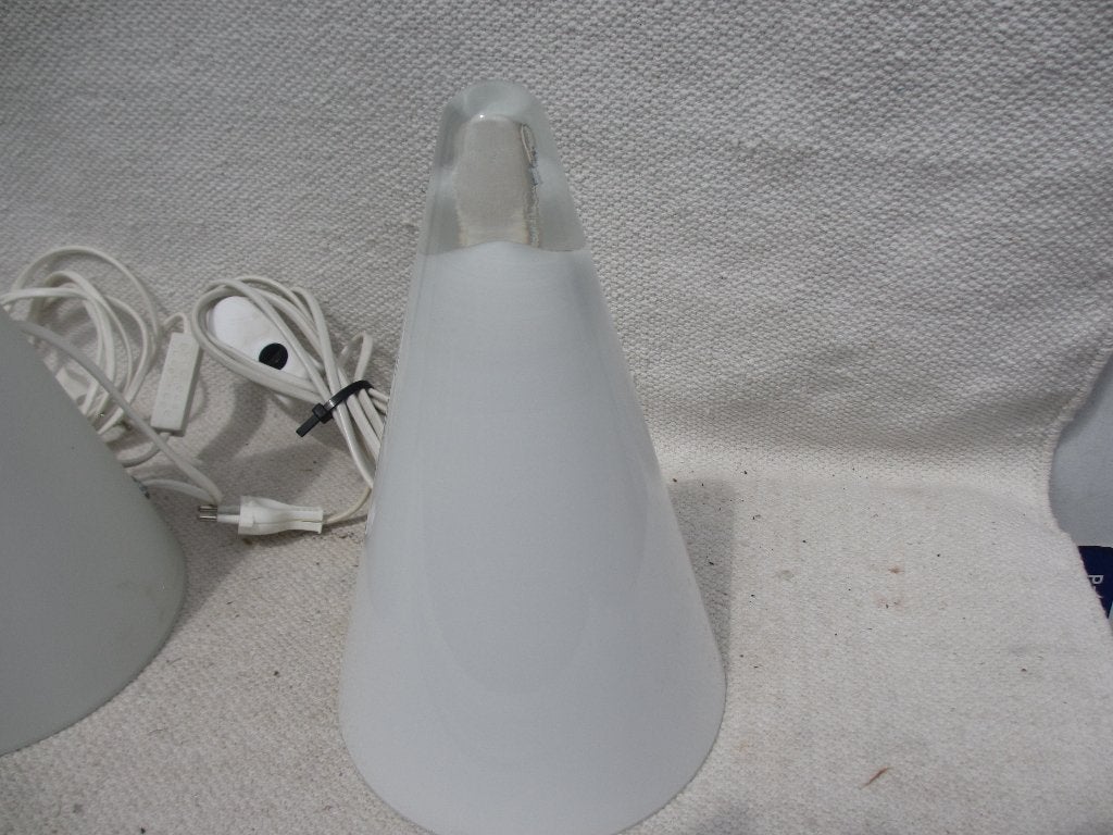 Een Teepee cone lamp Ilu di Vetro klein model, Gebruikt, Vintage, 26 cm, Met schakelaar