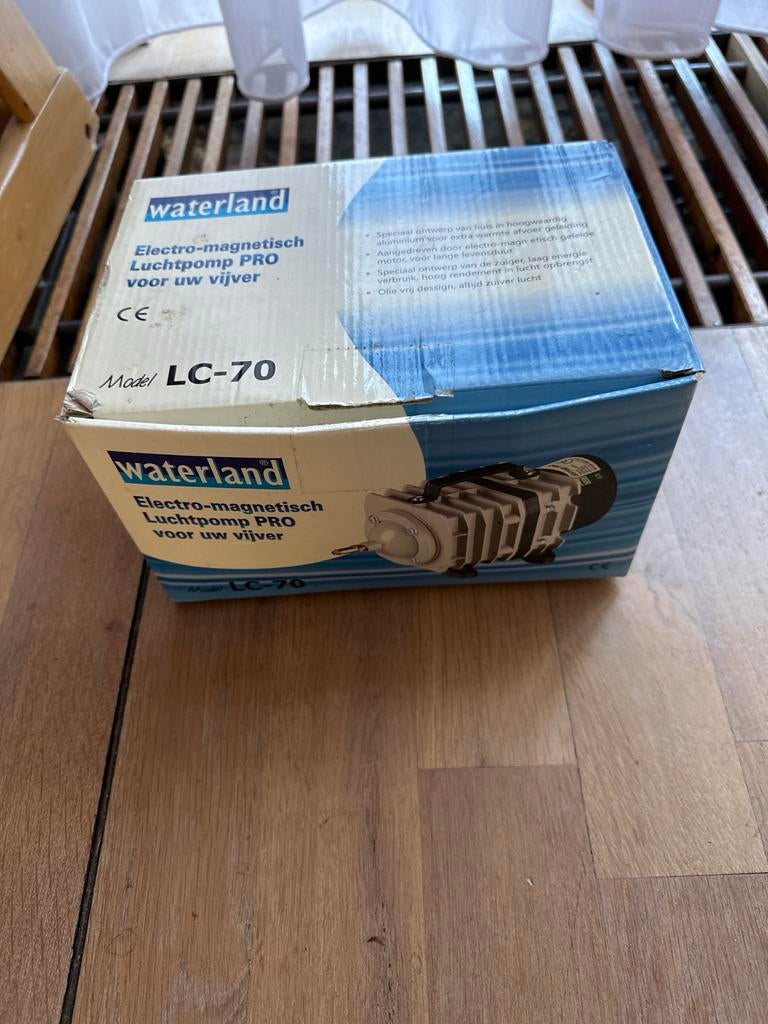Waterland Elektromagnetische Luchtpomp PRO LC-70, Tuin en Terras, Ophalen of Verzenden, Zo goed als nieuw, Vijverpomp
