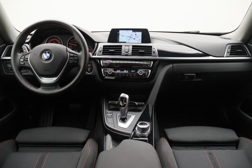 BMW 4 Serie Gran Coupé 418i Executive Automaat LED, Navigat, Automaat, Gebruikt, Zwart, 3 cilinders