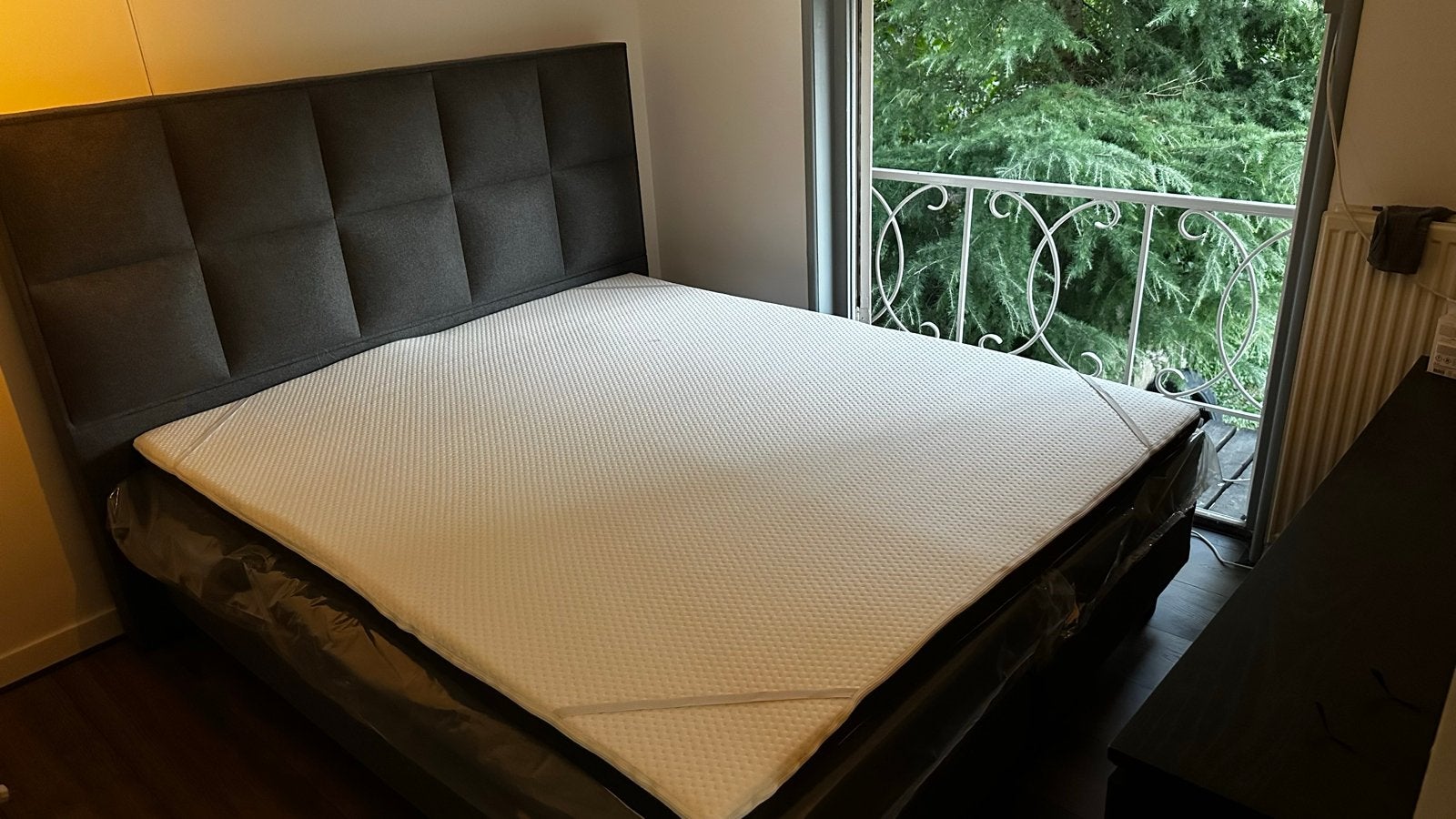Zo goed als nieuw tweepersoonsbed met hoofdbord, Huis en Inrichting, Ophalen, Tweepersoons, Zo goed als nieuw, 200 cm