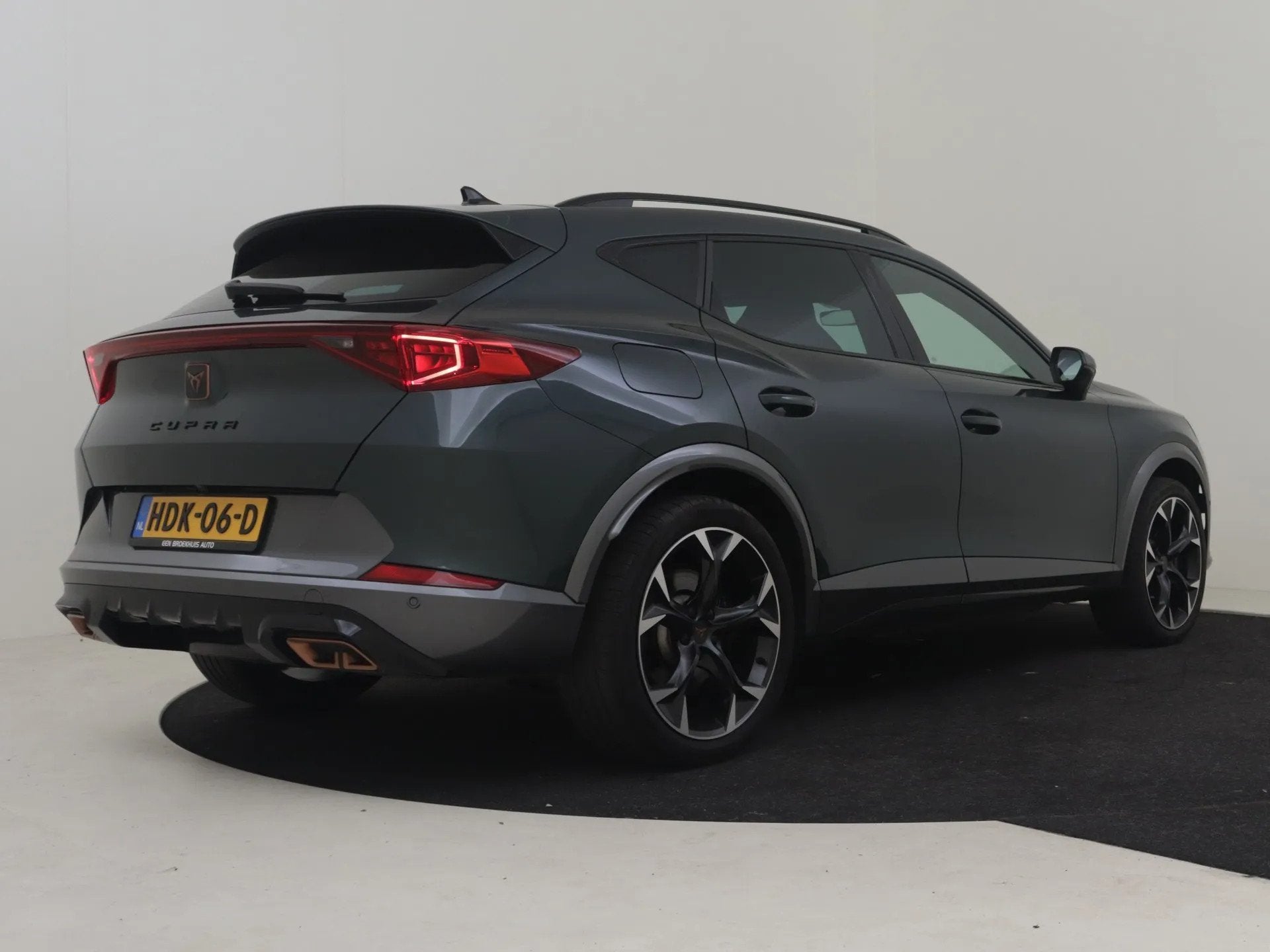 CUPRA Formentor 1.4 e-Hybrid VZ Performance 245PK DSG/AUTO, Gebruikt, 4 cilinders, Formentor, Hybride Elektrisch/Benzine