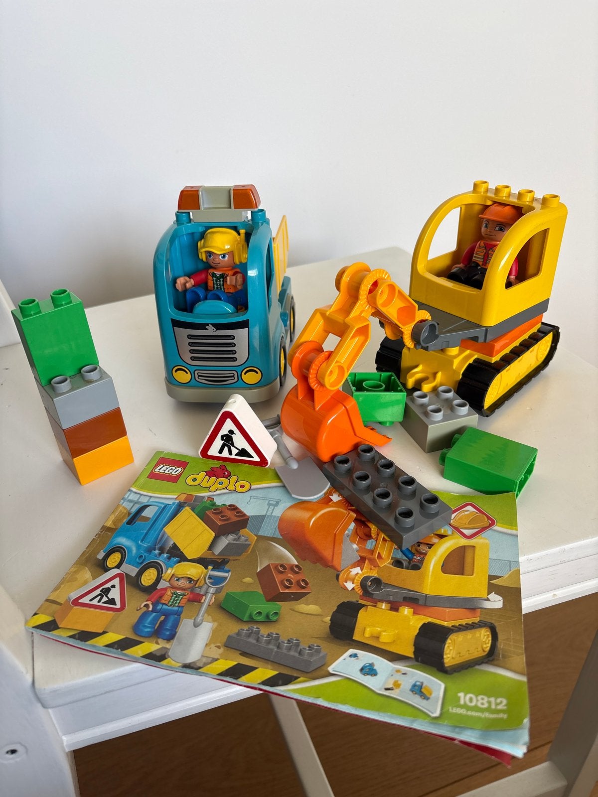 Complete set Lego Duplo Bouwplaats 10812 met Voertuigen, City, Ophalen of Verzenden, Zo goed als nieuw, Compleet