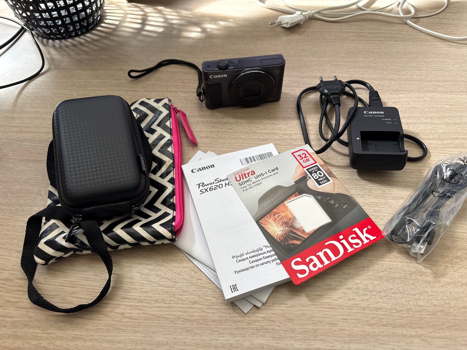 Canon PowerShot SX620 HS compactcamera met accessoires 32GB, Canon, Zo goed als nieuw, Compactcamera, Accu