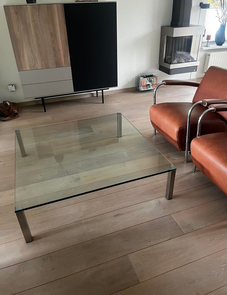 ZGAN glazen salontafel, merk Helderr, 110x110x30 cm, Huis en Inrichting, Tafels | Salontafels, Ophalen of Verzenden, Zo goed als nieuw