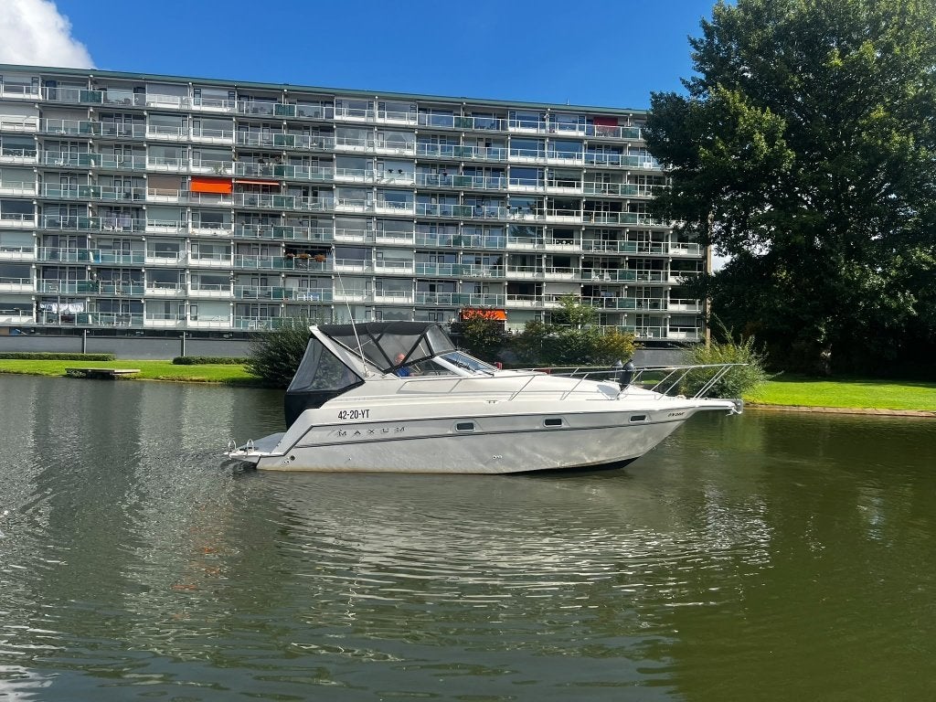 maxum 2800 scr, Overige merken, 9 m, Gebruikt, Binnenboordmotor