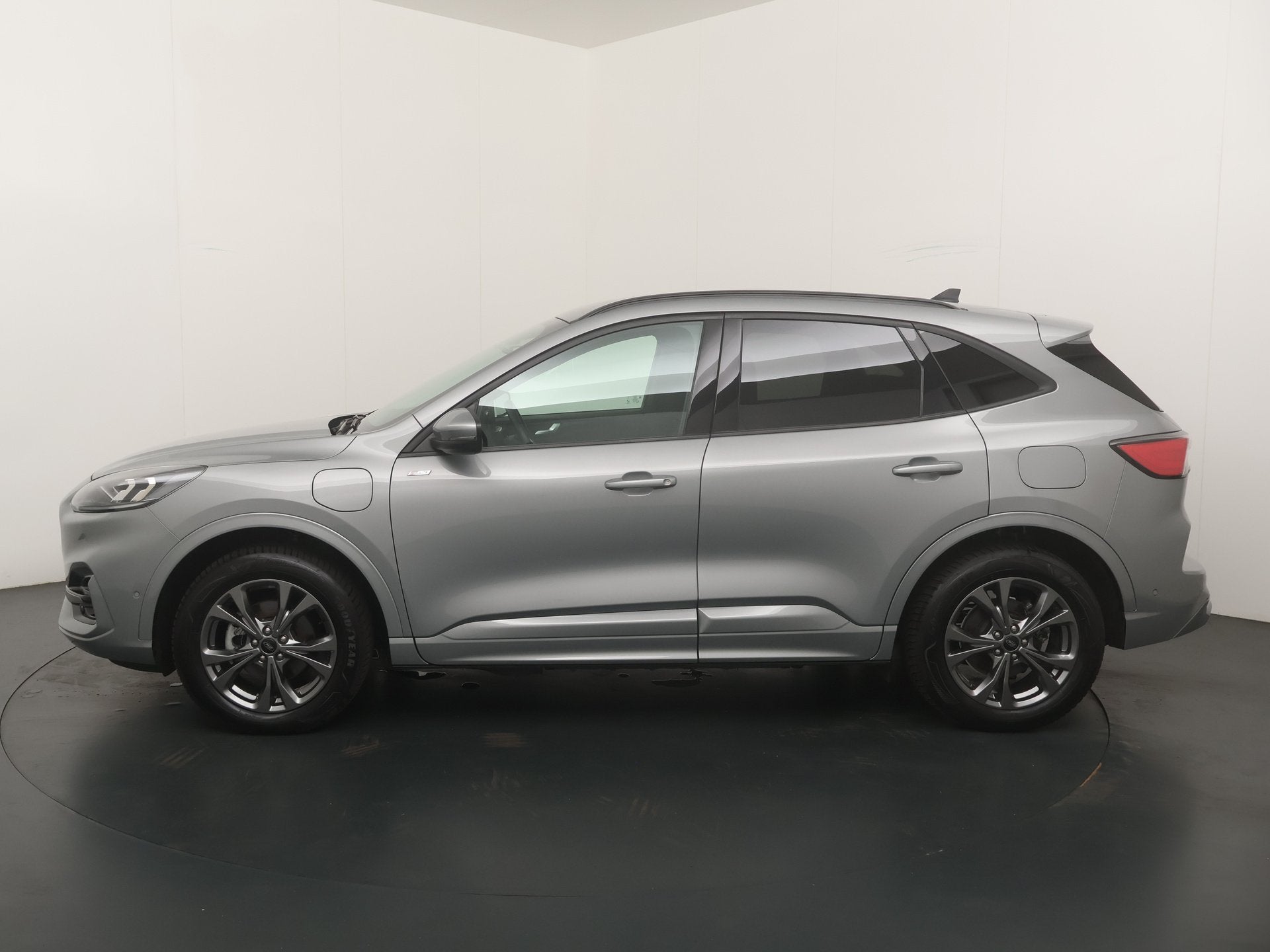 Ford Kuga 2.5 PHEV ST-Line X | Trekhaak | Winter Pack | Came, Auto's, 14 kWh, 4 cilinders, Bedrijf, Hybride Elektrisch/Benzine