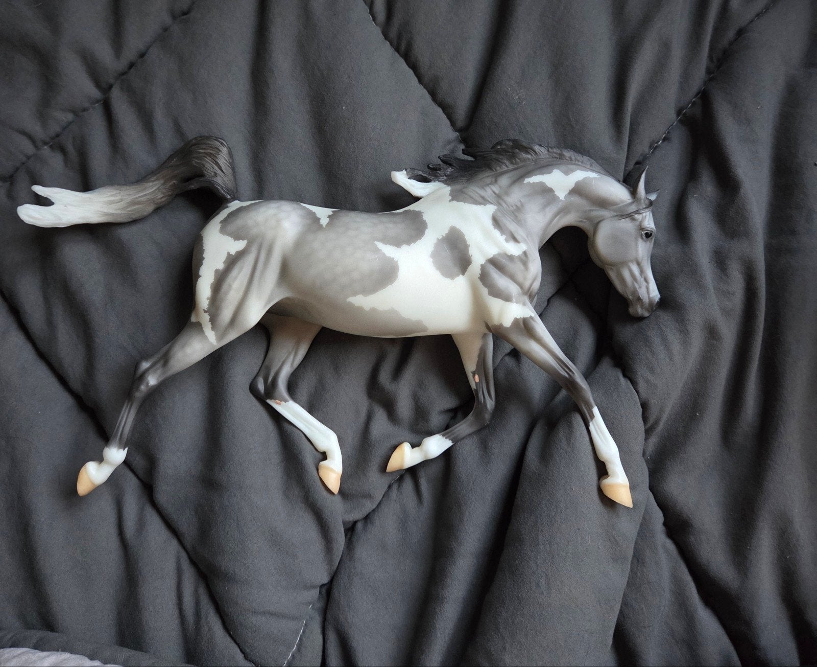 Breyer weathergirl Partly Cloudy, Verzamelen, Ophalen of Verzenden, Zo goed als nieuw, Paard, Beeldje of Figuurtje