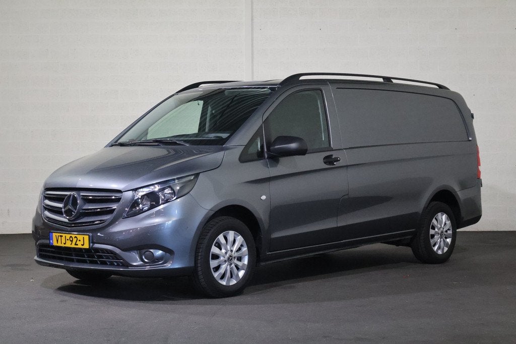 Mercedes-Benz Vito 110 CDI Lang Airco Navigatie 16dkm, Auto's, Bestelauto's, Bedrijf, Te koop, ABS, Airbags, Airconditioning, Alarm