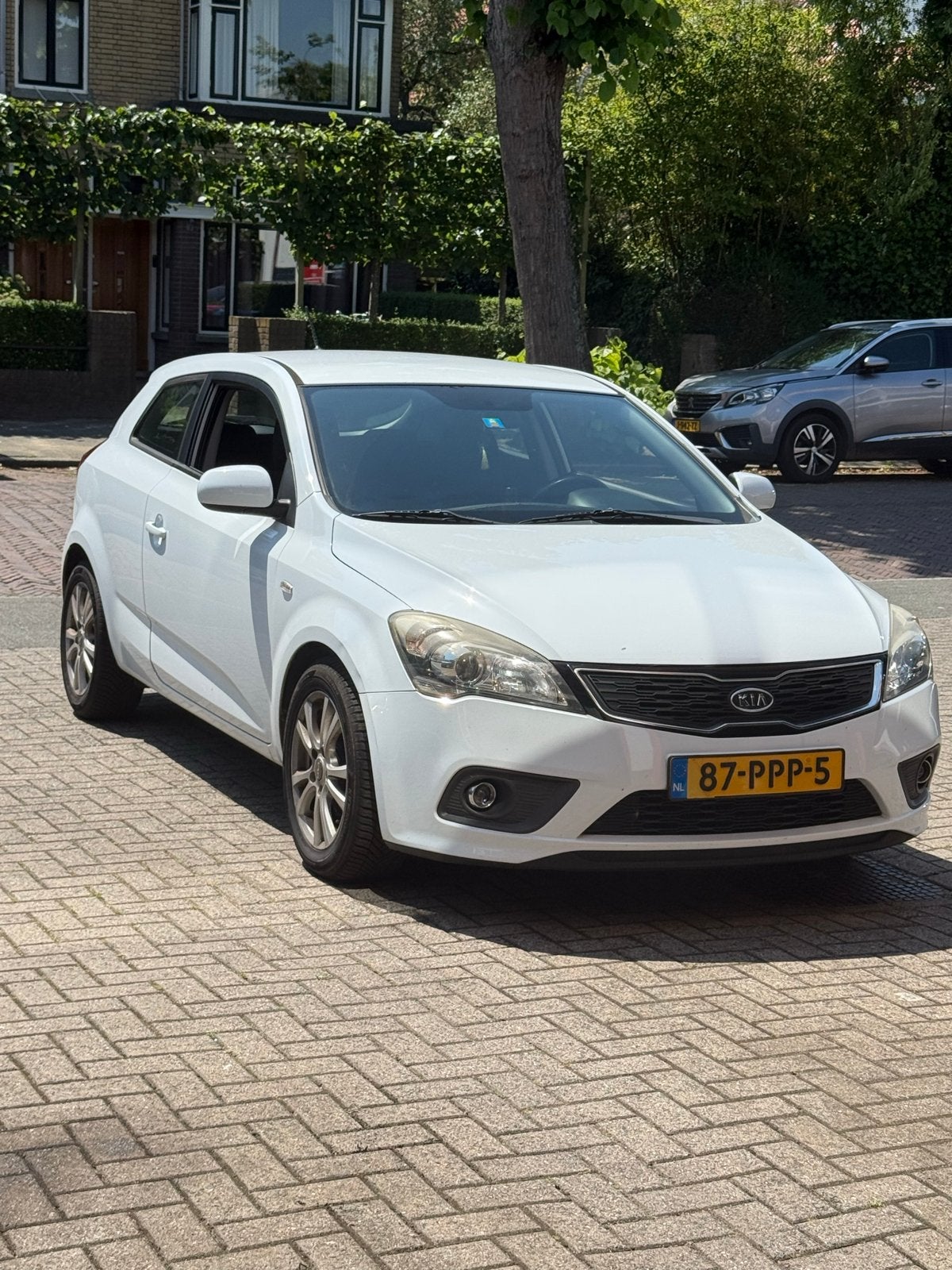 Kia (Pro) Cee d 1.4 Cvvt 2011 Wit, Auto's, Voorwielaandrijving, 4 cilinders, 1396 cc, Wit