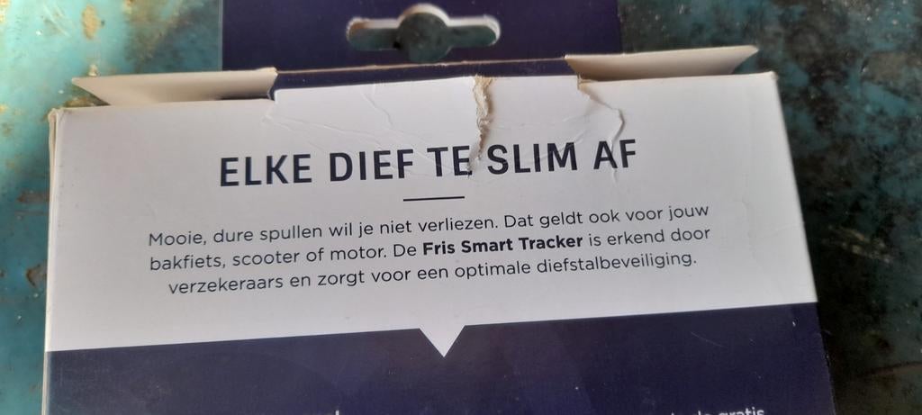 Fris Smart Tracker Plat -  GPS Track, Auto diversen, Anti-diefstal, Ophalen, Nieuw
