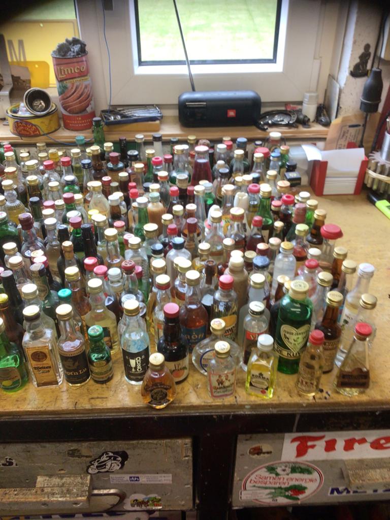 Grote verzameling mini-flesjes sterke drank (ca. 420 stuks, Ophalen of Verzenden, Gebruikt