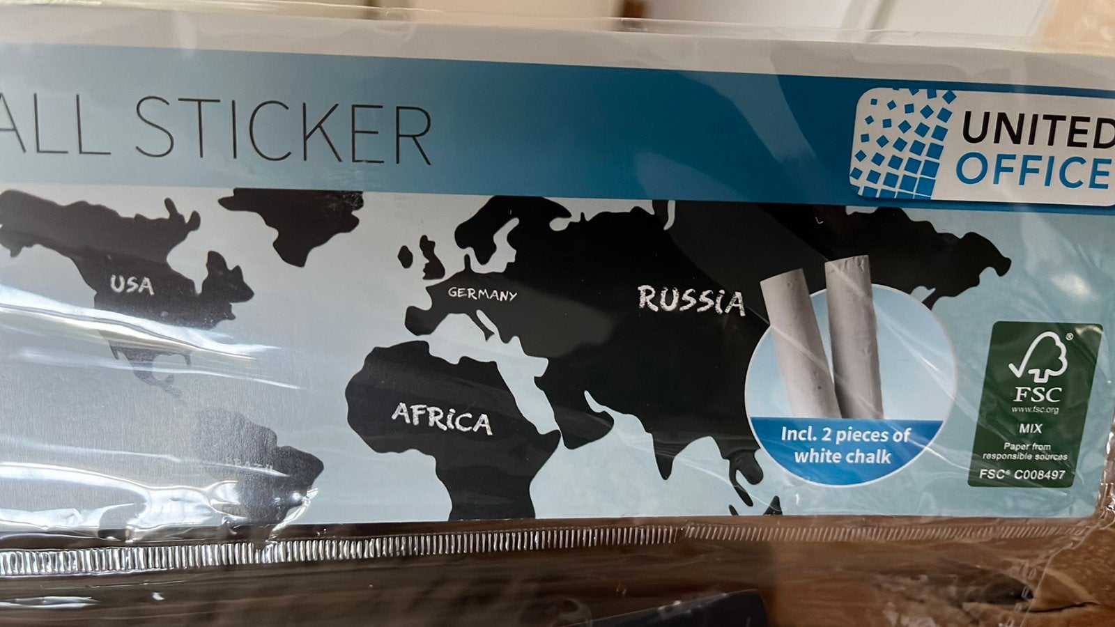 Wereldkaart sticker voor op de wand met krijtjes, Ophalen of Verzenden, Zo goed als nieuw