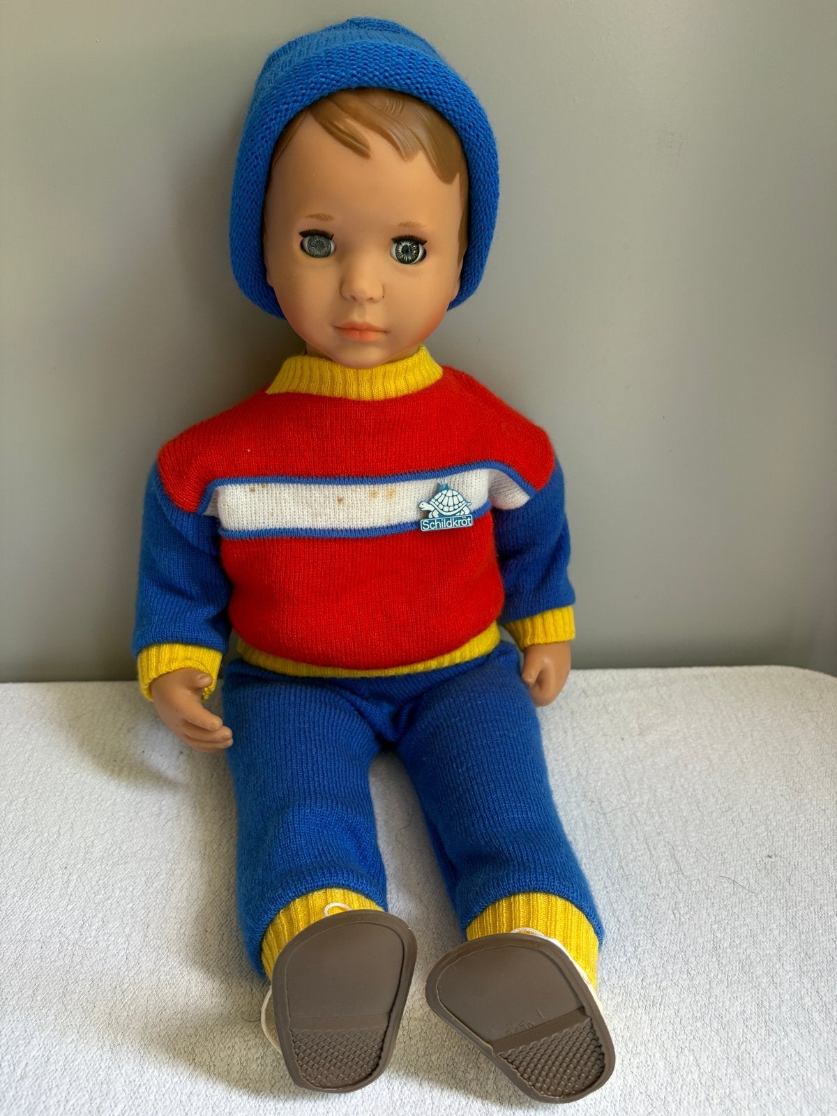 Vintage Schildkröt pop met gebreide kleding en muts, Ophalen of Verzenden, Gebruikt, Pop