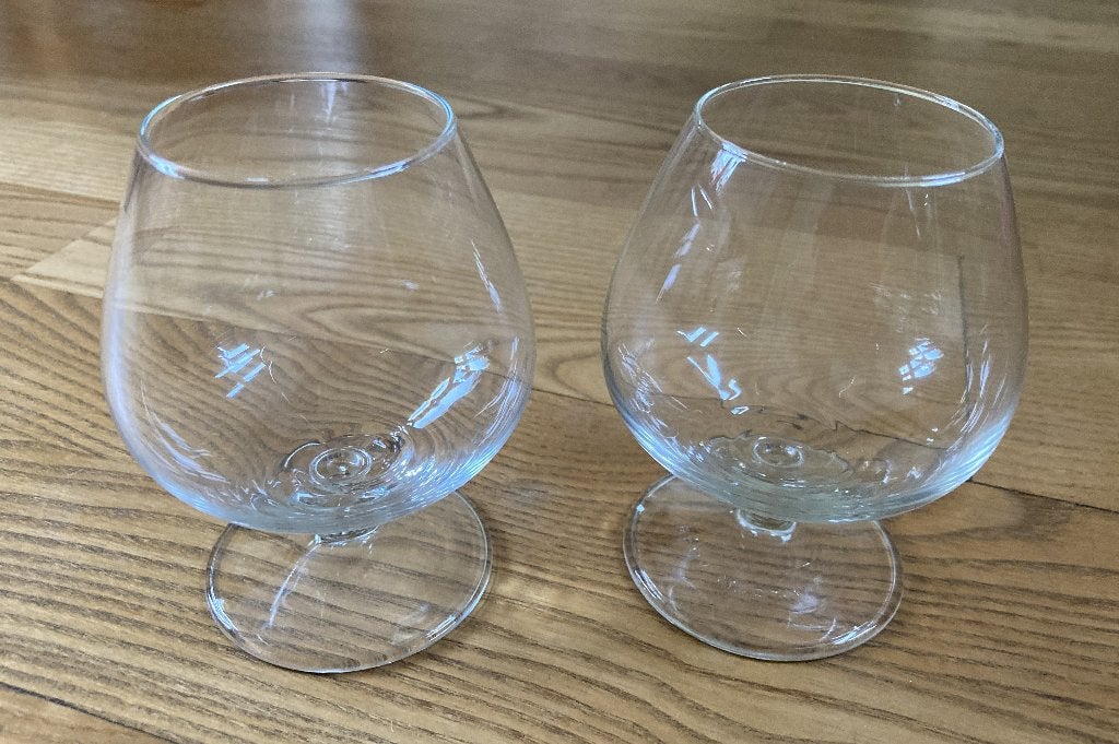 Cognac glas 2 stuks, Ophalen of Verzenden, Zo goed als nieuw, Borrel- of Shotglas