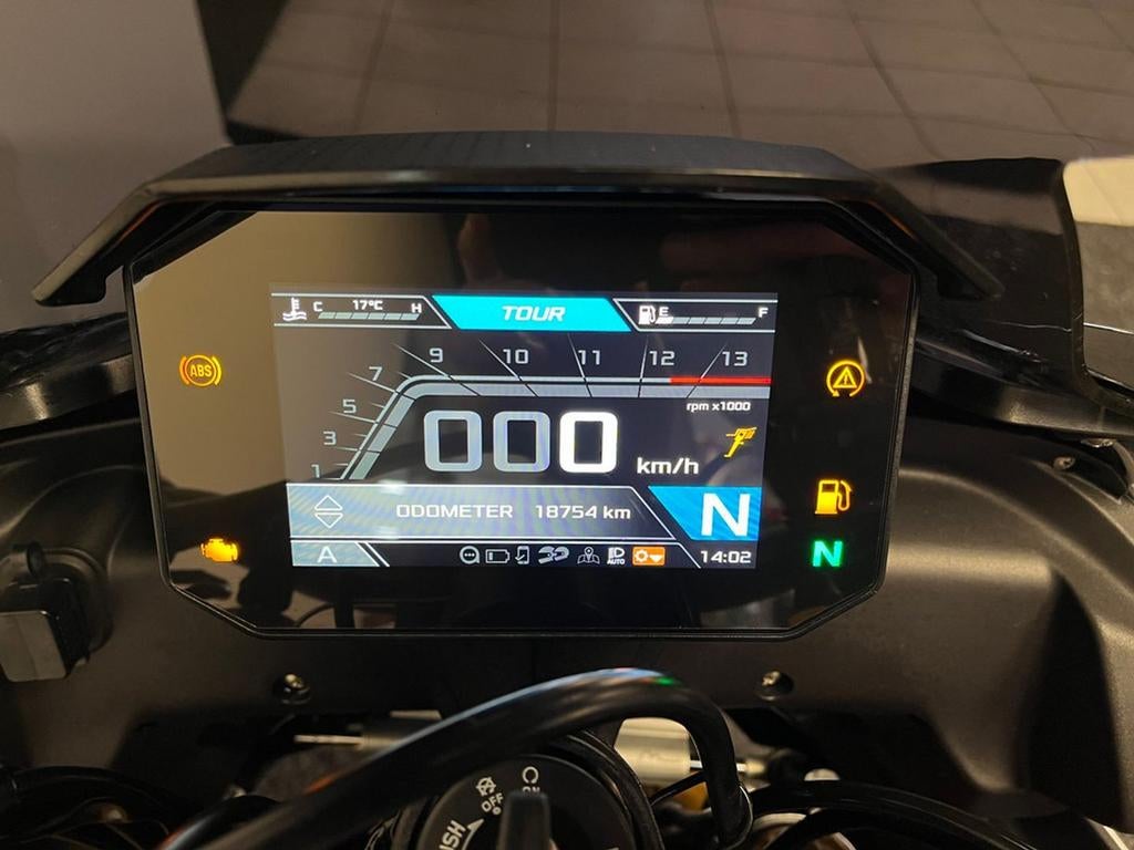 Aprilia TUONO V4 FACTORY (bj 2023), Bedrijf, Onbekend, Onbekend, Naked bike