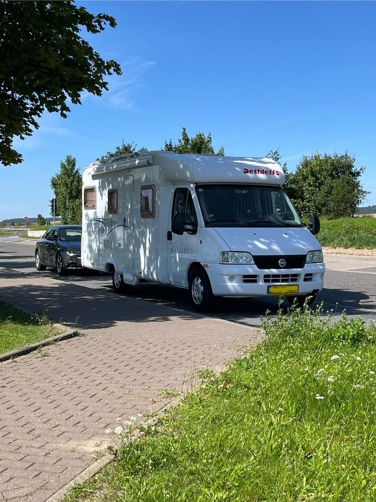Goed onderhouden en nette Dethleff's Camper, Caravans en Kamperen, Campers, Particulier, tot en met 4, Half-integraal, Dethleffs