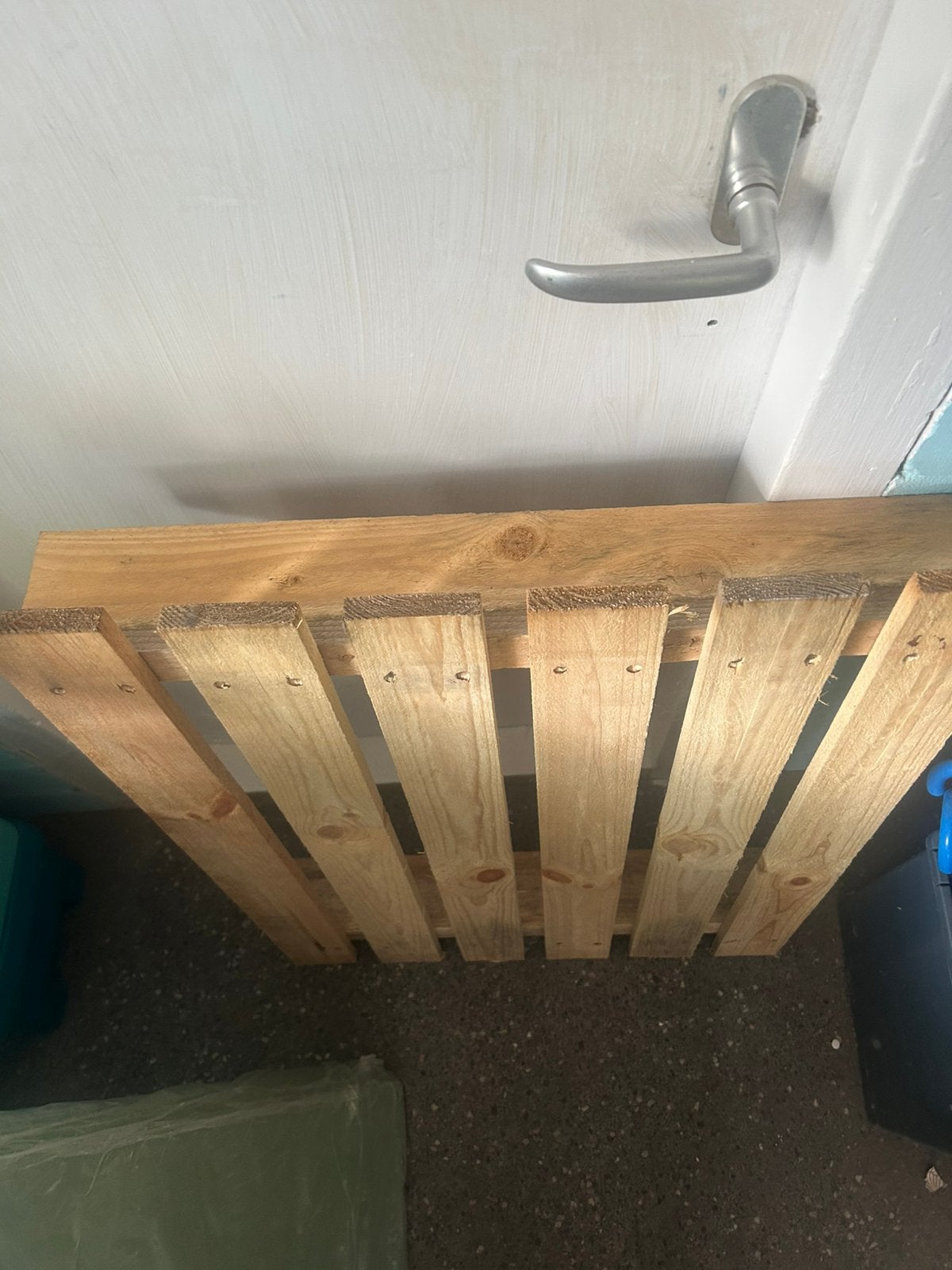 Pallet ongeveer 80 x 59,5 cm te koop, Ophalen, Zo goed als nieuw, 50 mm of meer, Pallet