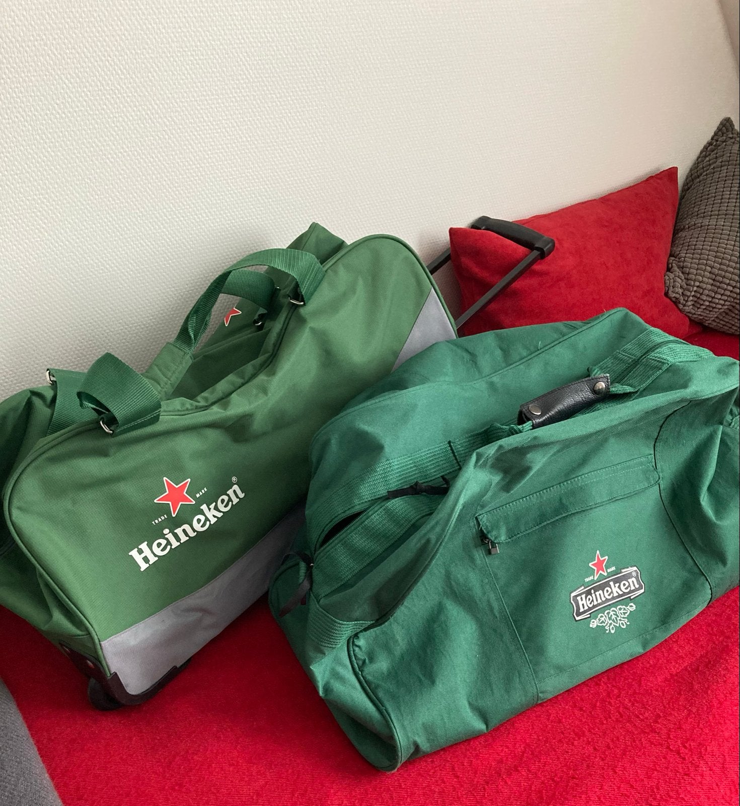 Heineken reistassen set - 2 stuks, Ophalen, Gebruikt, 20 tot 30 cm, 60 tot 80 cm