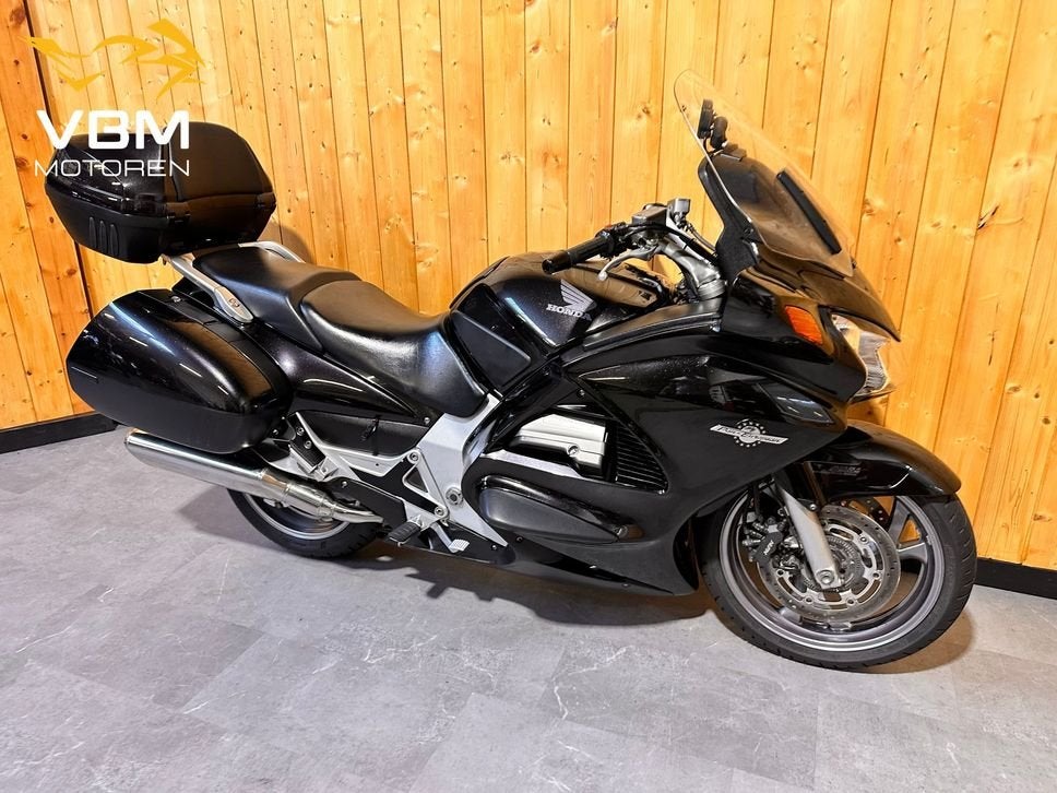 HONDA ST 1300 PAN EUROPEAN C-ABS C ABS ST1300 ST-1300, Motoren, Motoren | Honda, HONDA, 4 cilinders, Motorrijbewijs A, Bedrijf