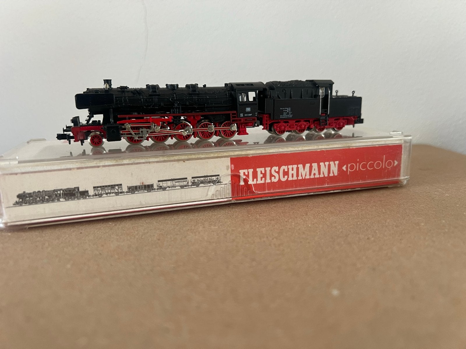 Fleischmann Piccolo 7175, Locomotief Stoomlocomotief Zwart, Hobby en Vrije tijd, Fleischmann, Ophalen of Verzenden, Zo goed als nieuw
