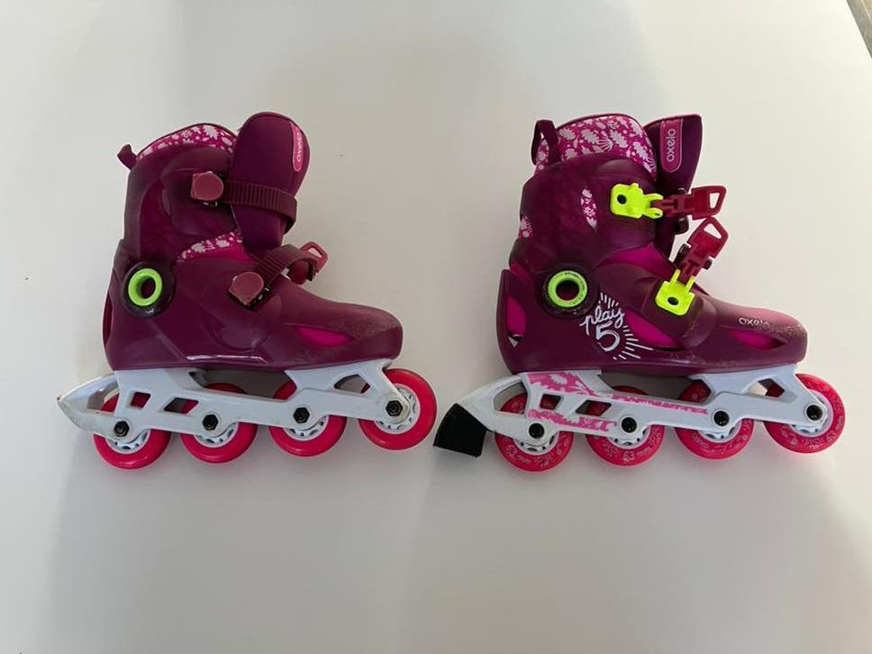 OXELO skates (32/34) meisjes + helm + set 3x2 beschermers, Sport en Fitness, Ophalen, Verstelbaar, Kinderen, Zo goed als nieuw