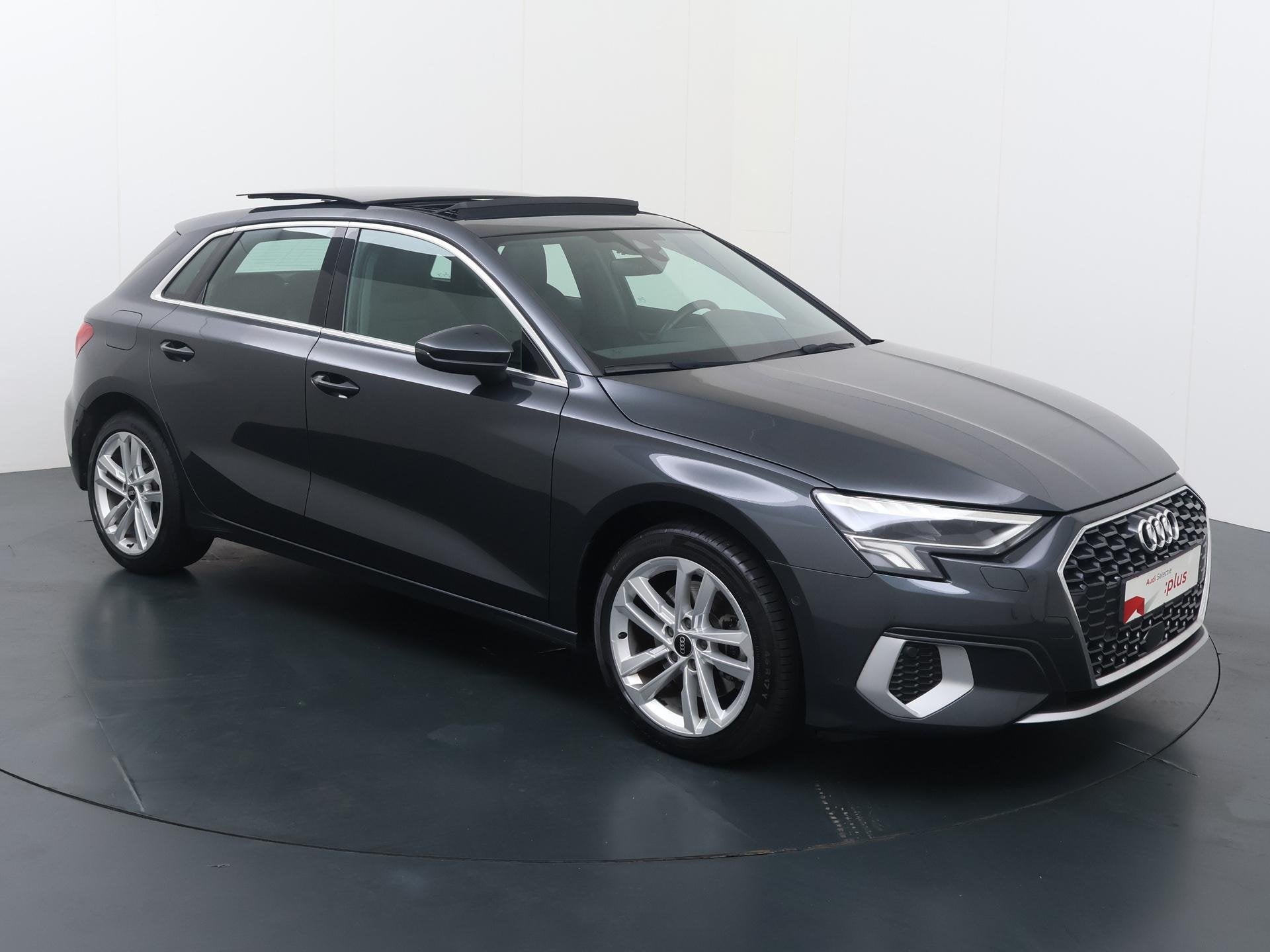 Audi A3 Sportback 35 TFSI Business edition | 150 PK | Automa, Auto's, Audi, 12 maanden, 4 cilinders, Bedrijf, 690 kg