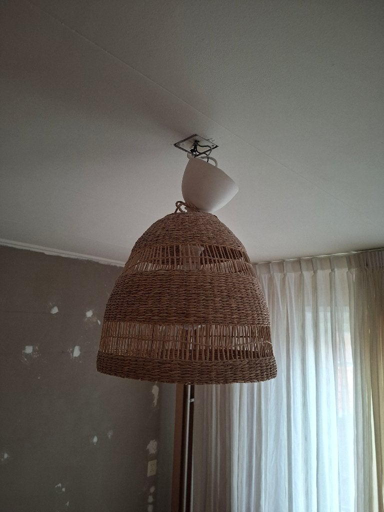 Rieten hanglamp zgan, Ophalen, Zo goed als nieuw