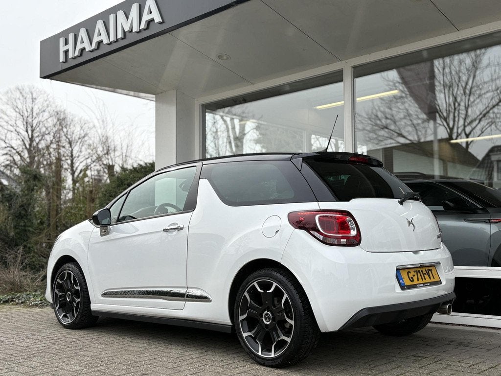 DS 3 1.2T Automaat 110pk Café Racer | HiFi Audio | Achterui, Auto's, DS, Stof, Gebruikt, 1199 cc, Bedrijf